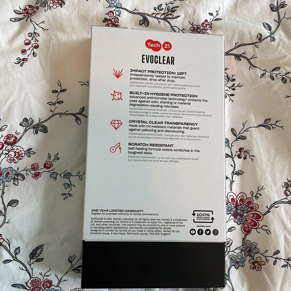 iPhone case - Picture 2 of 6